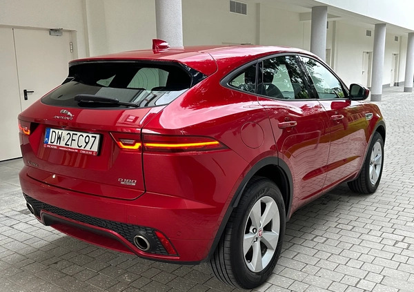 Jaguar E-Pace cena 113800 przebieg: 52000, rok produkcji 2019 z Sulejówek małe 232